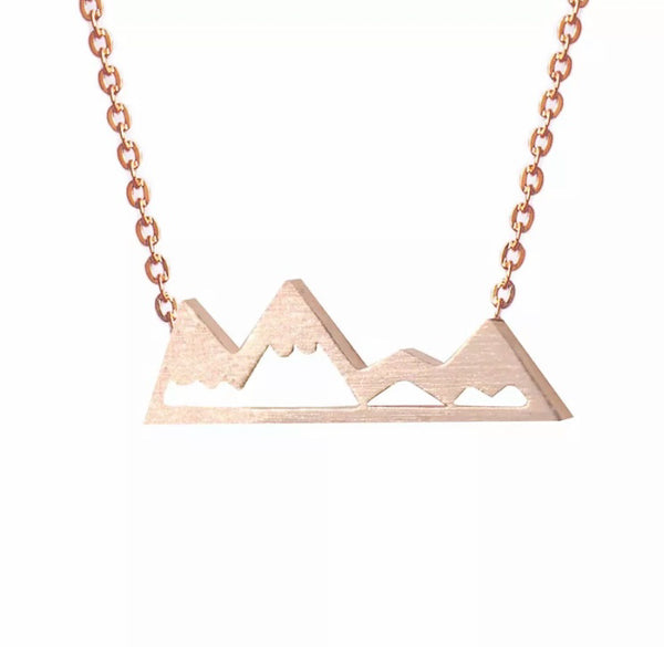 MOUNTAIN NECKLACE