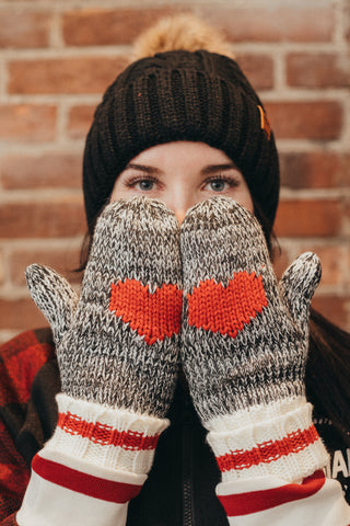 KNIT HEART MITTENS