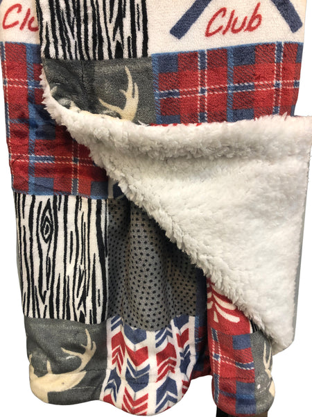 SKI CHALET THROW BLANKET